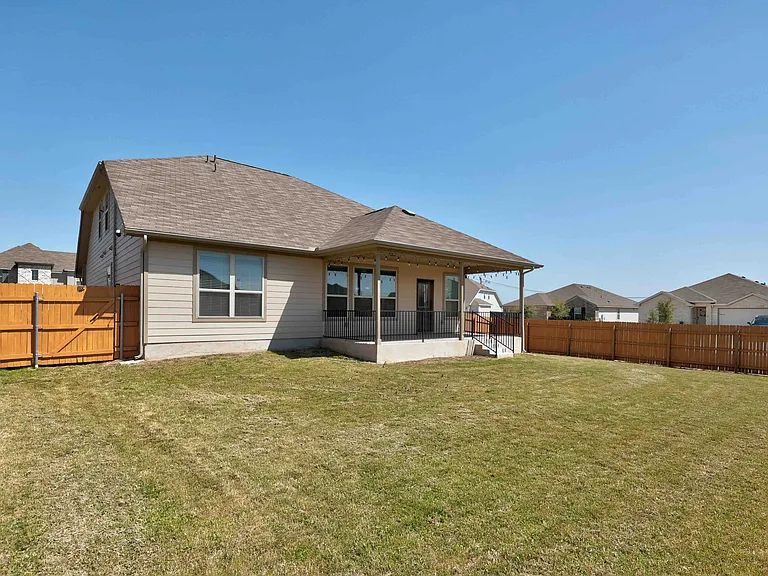 1001 Otello Way — Photo 32