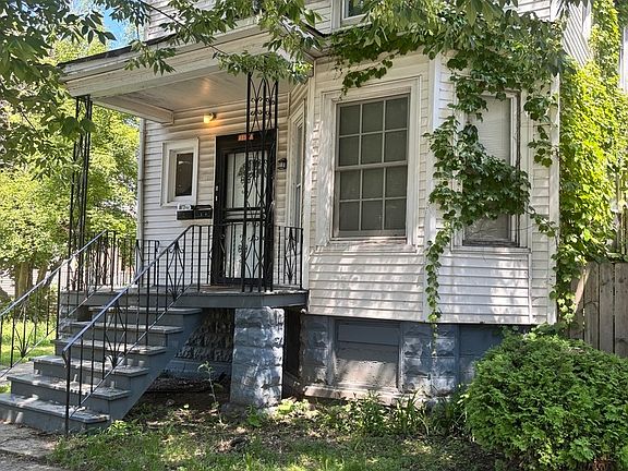 2nd image of 11317 S Edbrooke Ave