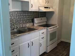 4762 Churchill Rd, North Charleston, SC 29405