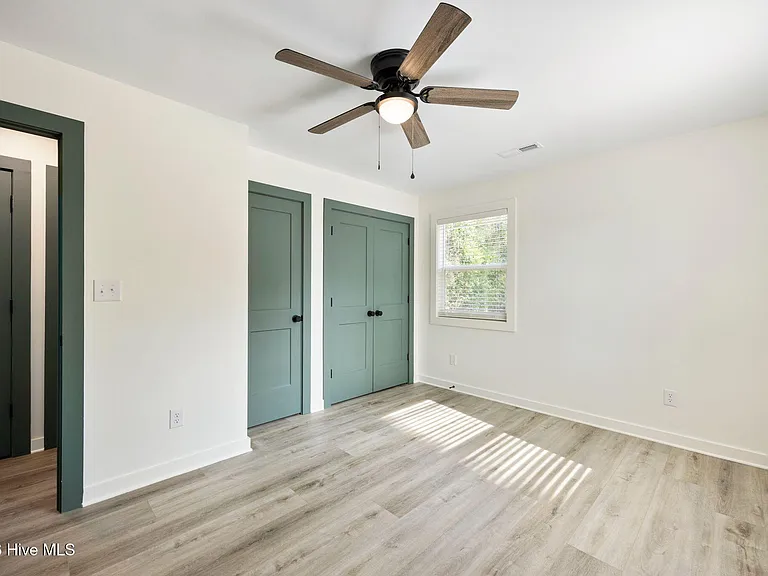 757 Silver Lake Rd — Photo 16