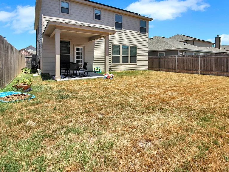 668 Bailey Park Dr — Photo 26