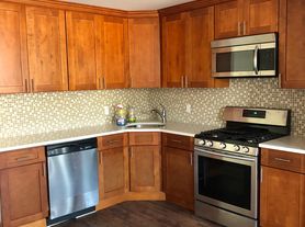 2529 S 16th St, Philadelphia, PA