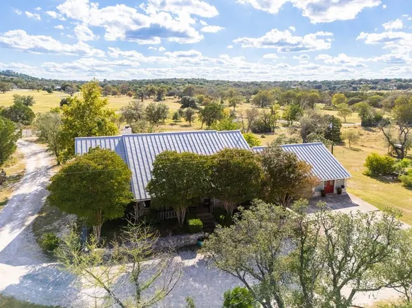 43 High Street Rd, Comfort, TX 78013