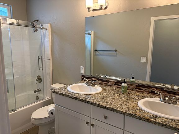 5th image of 430 Donogal Dr #B