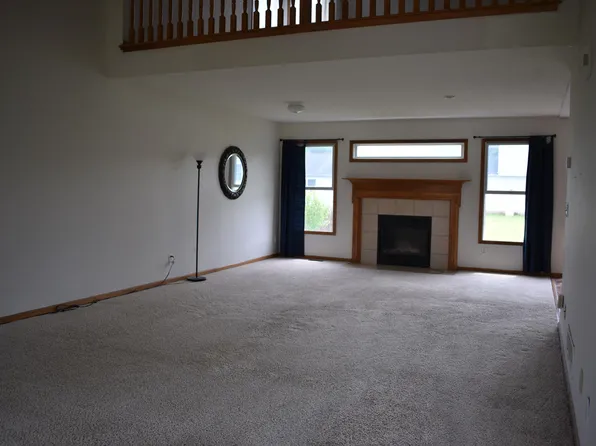187 Gala Ave SW, Etna, OH 43062