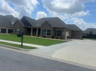14829 Commonwealth Dr, Athens, AL 35613