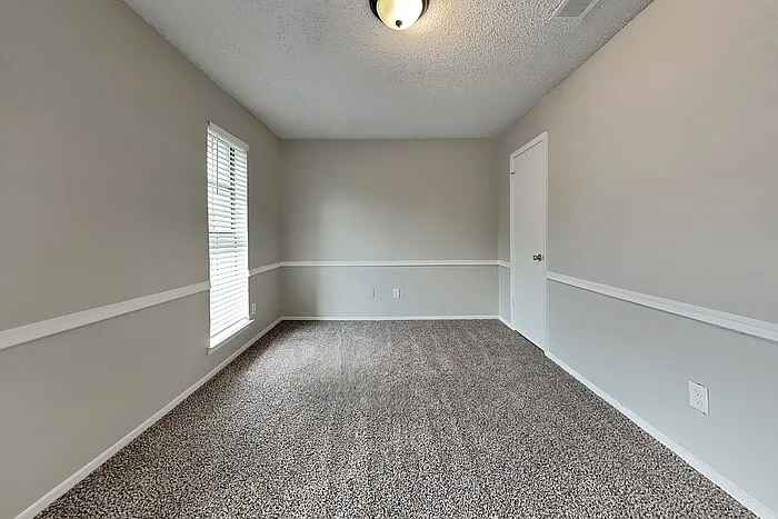 621 Shenandoah Ct — Photo 14