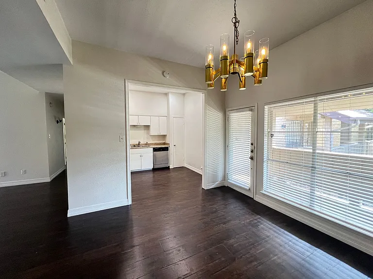 10432 High Hollows Dr #L — Photo 21
