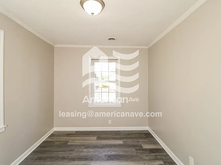 271754_013_wm_-_bedroom_13456416.jpg
