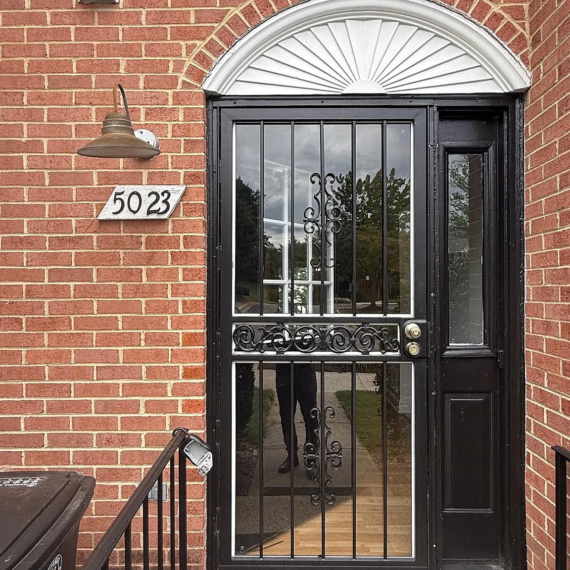 4 bed, 3.5 bath, 1424 sqft, $3,700 — Photo 3