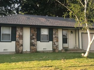 807 W Downing St, Springfield, MO 65807