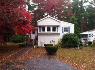 22 Rosewood Dr, Halifax, MA 02338