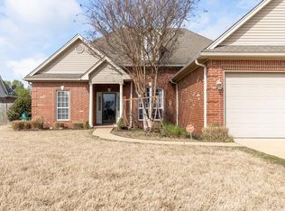 208 Eldon Cv, Marion, AR 72364