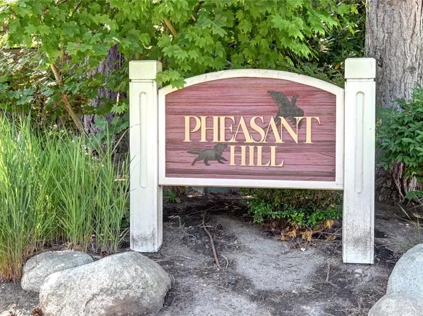 21317 52nd Avenue W #F138, Mountlake Terrace, WA 98043