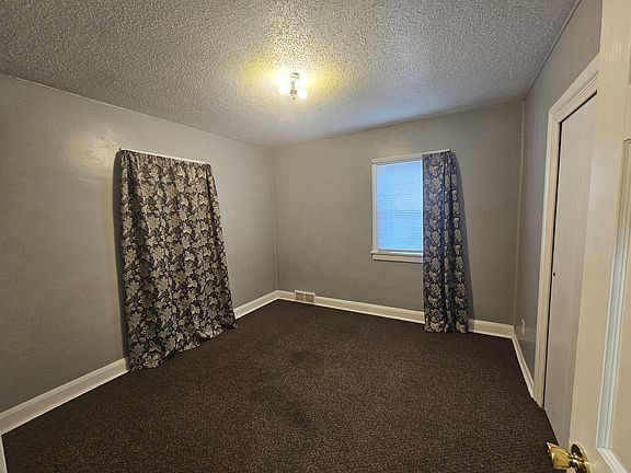 5th image of 2642 Calverton Rd #3