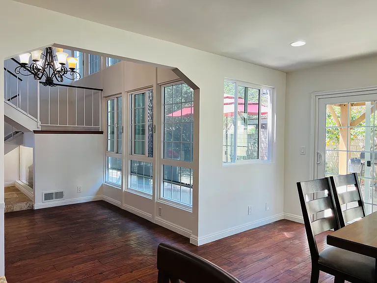 17215 Grayland Ave — Photo 8