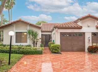 6220 Kings Gate Cir, Delray Beach, FL 33484