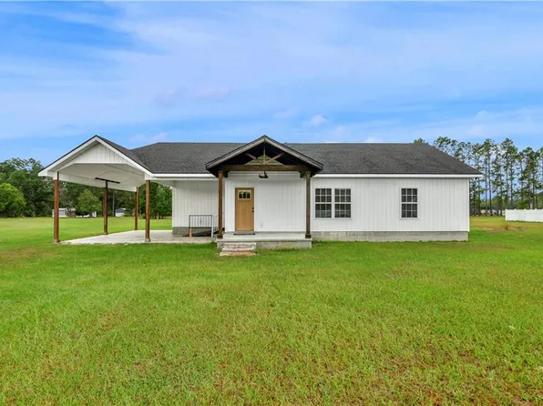 6343 Sun Dell Cir, Blackshear, GA 31516