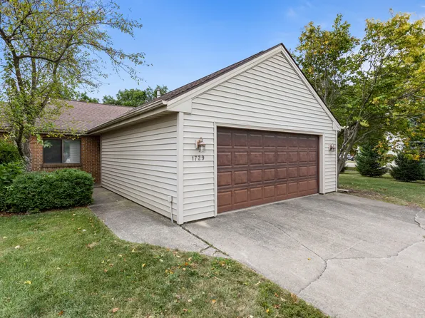 1729 Devonshire Dr #0, Champaign, IL 61821