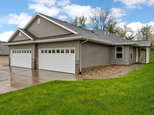 4320 Banar Ave SW, Cedar Rapids, IA 52404