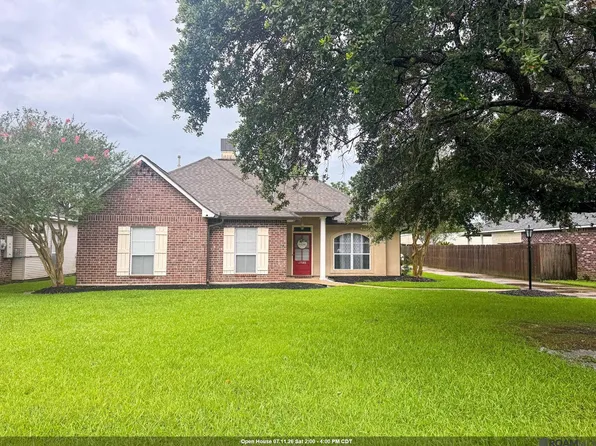 17086 Rennes Rd, Prairieville, LA 70769