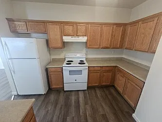 1640 Wendy Ln Photo 1