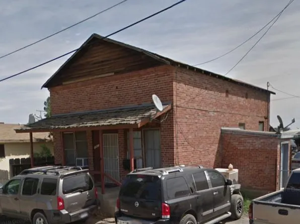 10903 Oak Ave, Armona, CA 93202