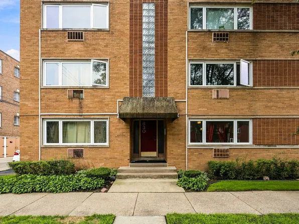 630 Hull Ter #1W, Evanston, IL 60202