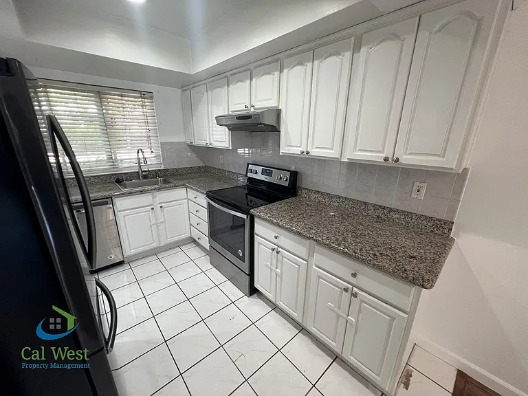 3308 Landess Ave #B — Photo 9