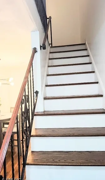 8 Van Nostrand Ave — Photo 14