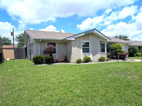 1305 Glenville Dr, Garland, TX 75042