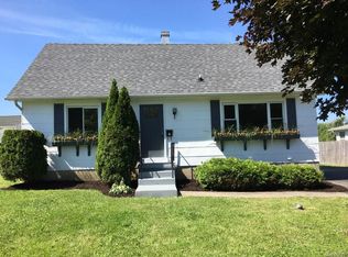 2787 Cloverbank Rd, Hamburg, NY 14075