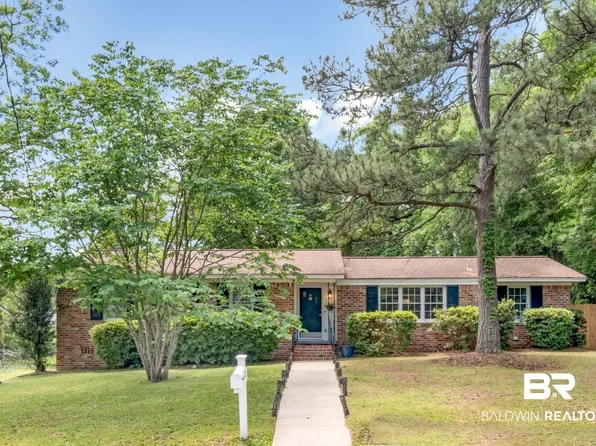 4605 Brookmoor Dr, Mobile, AL 36618