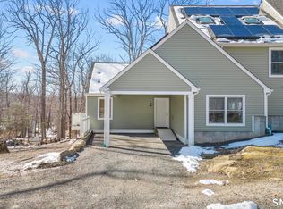 18 Madeline Dr, Ridgefield, CT 06877