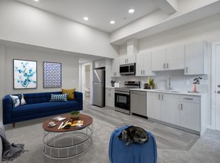 213 Walcrest Way SE #B, Calgary, AB T2X 4L5