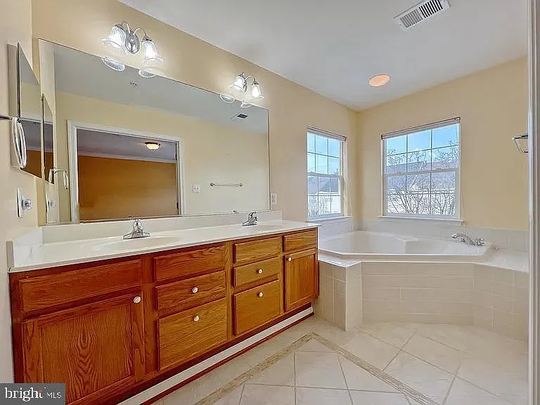 13429 Rising Sun Ln — Photo 21