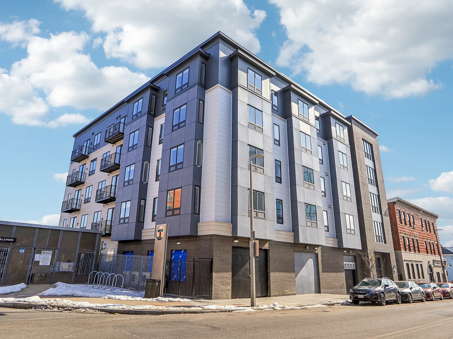 The Frances at Ashmont Flats — Photo 4