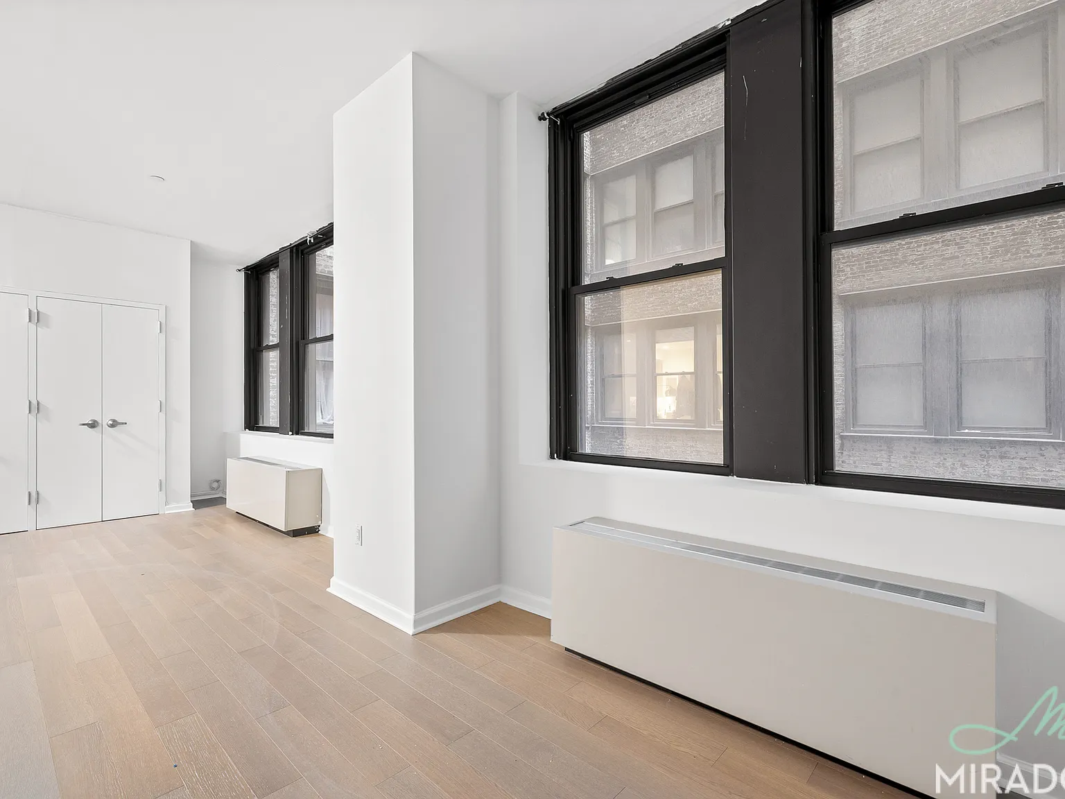 15 Park Row — Photo 2