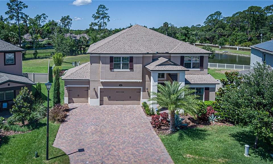 1st image of 724 Stone Oak Dr