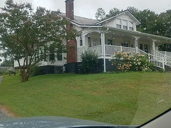 425 McKinney Chapel Rd, Rogersville, TN 37857