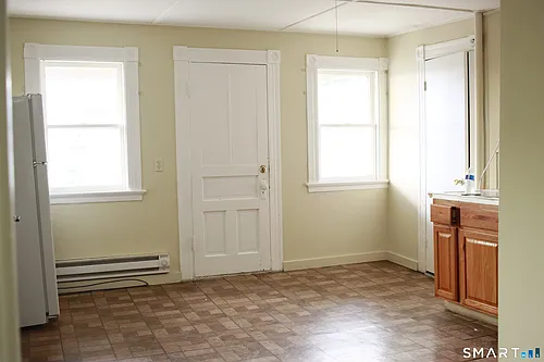 175 Chestnut Ave Photo 1
