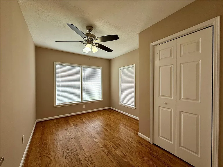 2519 Paul Quinn St — Photo 11