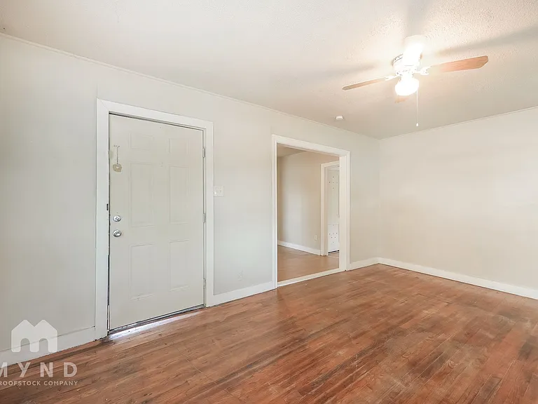 1322 Verbena St — Photo 7