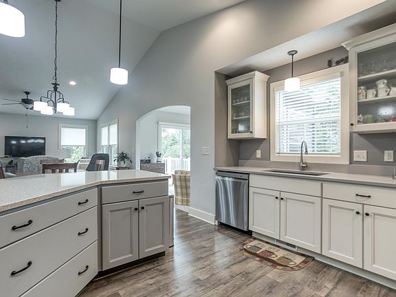 5th image of 11524 Wilmington Dr #26