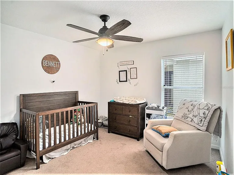 7833 Carriage Pointe Dr — Photo 17