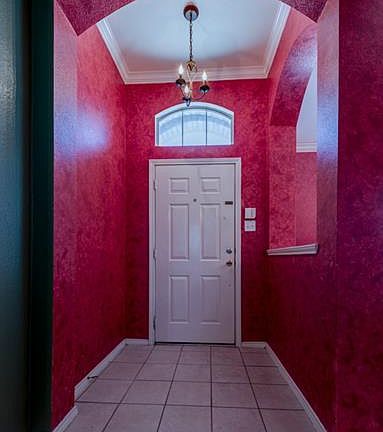 3rd image of 10017 Evergreen Dr