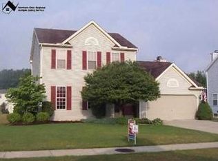 7314 Valeside Ln, Olmsted Township, OH