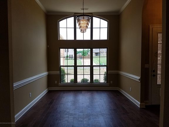 4th image of 416 Ericson Dr