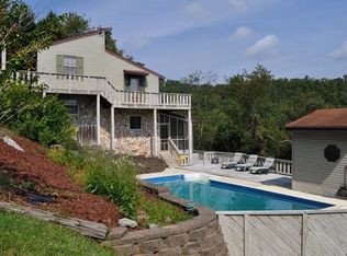 143 Indian Valley Rd, Hamlin, WV 25523