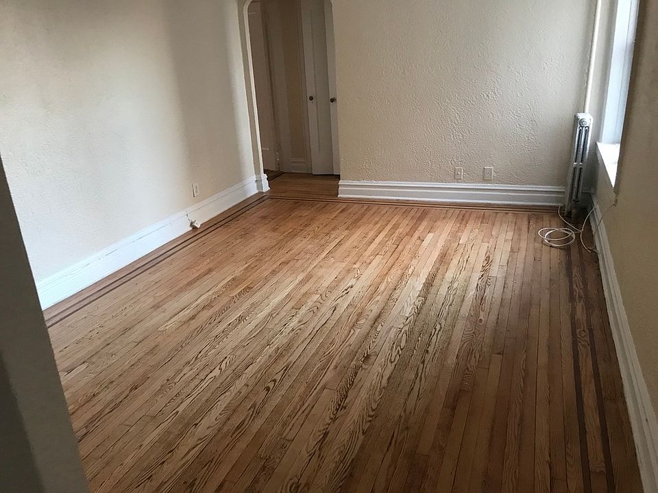 2nd image of 1700 Albemarle Rd #9S